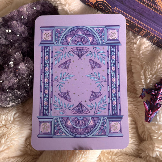 Knight and the Moth licensed Kindle/E reader foiled Insert in three sizes. Purple archway foiled silver. Kindle original 11 & Paperwhite 10 compatible