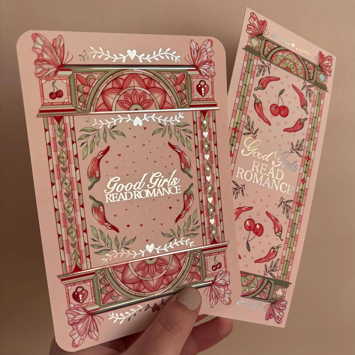 Pink Kindle/E reader foiled Insert. Good girls read romance - foiled silver. Kindle and E reader compatible