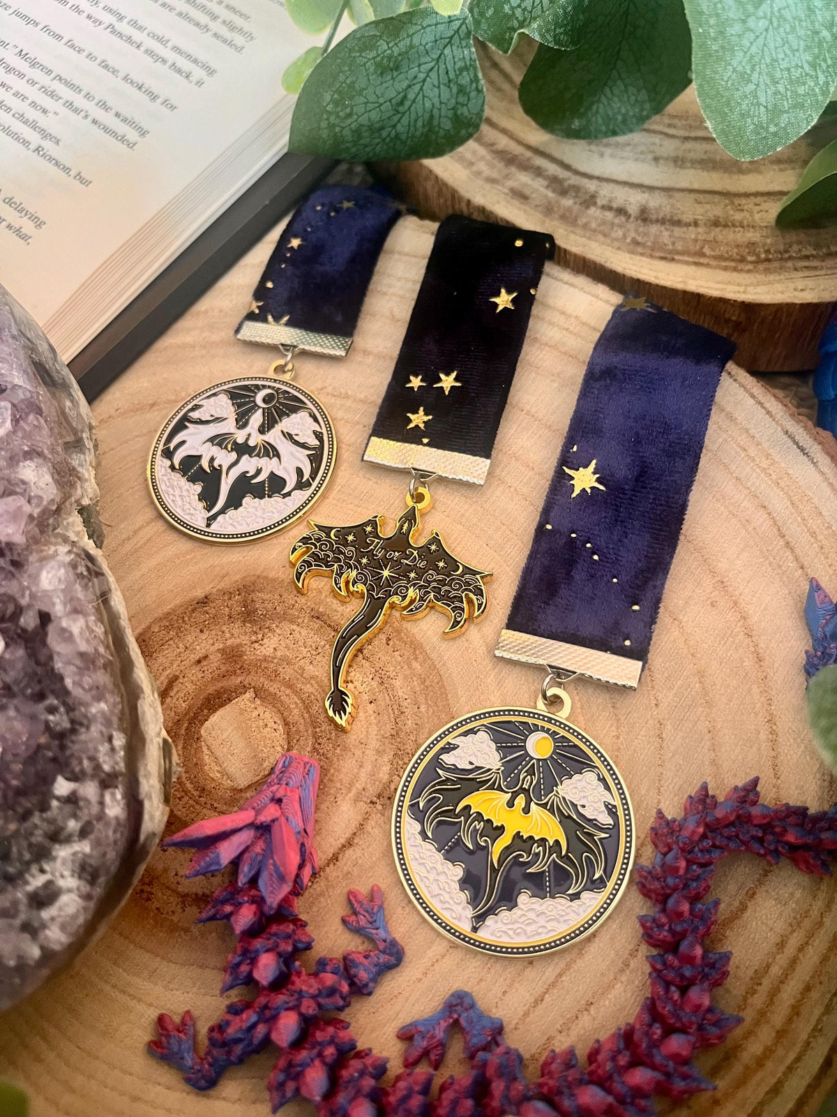 Fourth wing bookmark - Velvet dragon Empyrean series - officially licensed - fly or die
